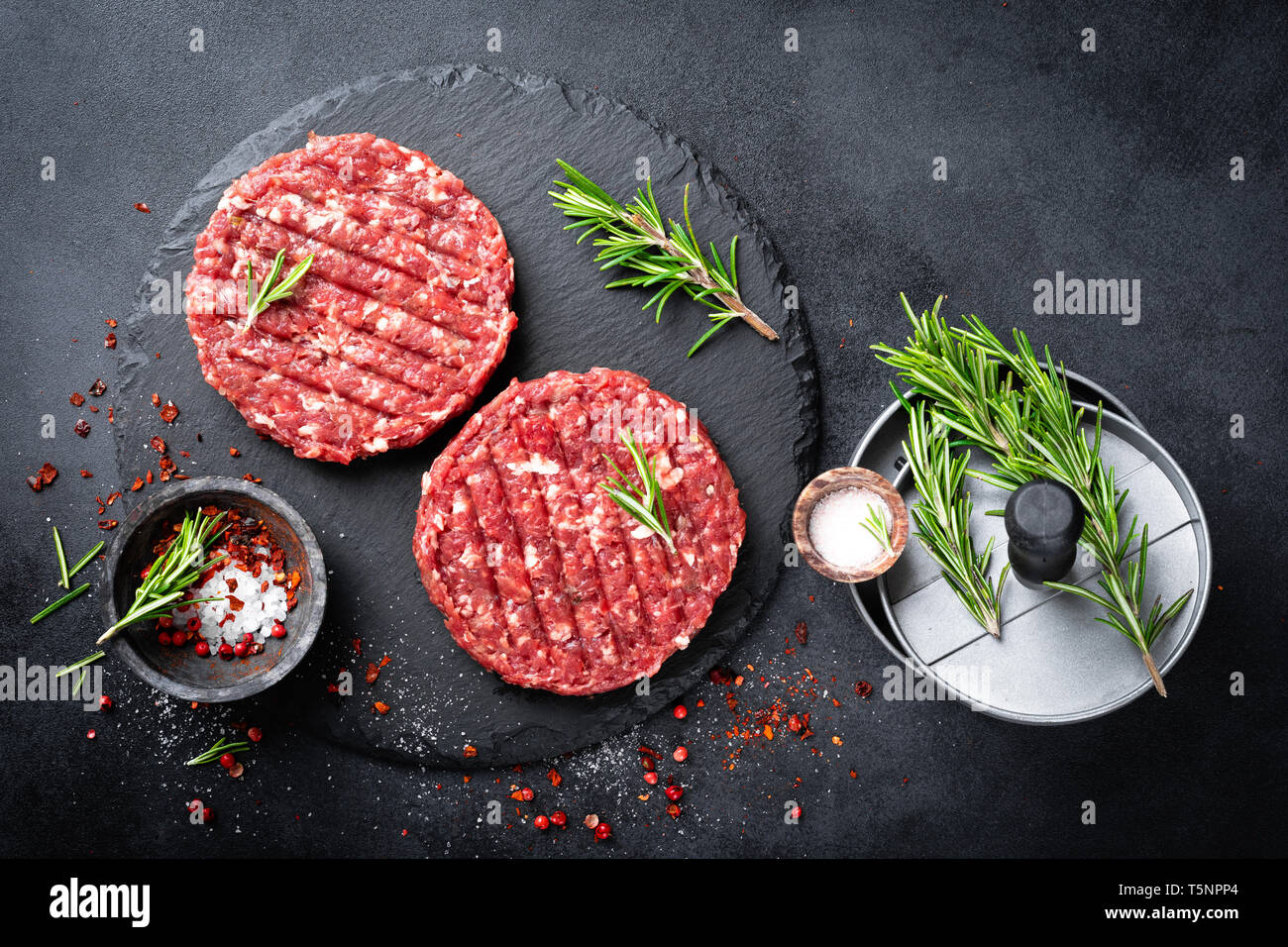Minced beef steak hi-res stock photography and images - Alamy