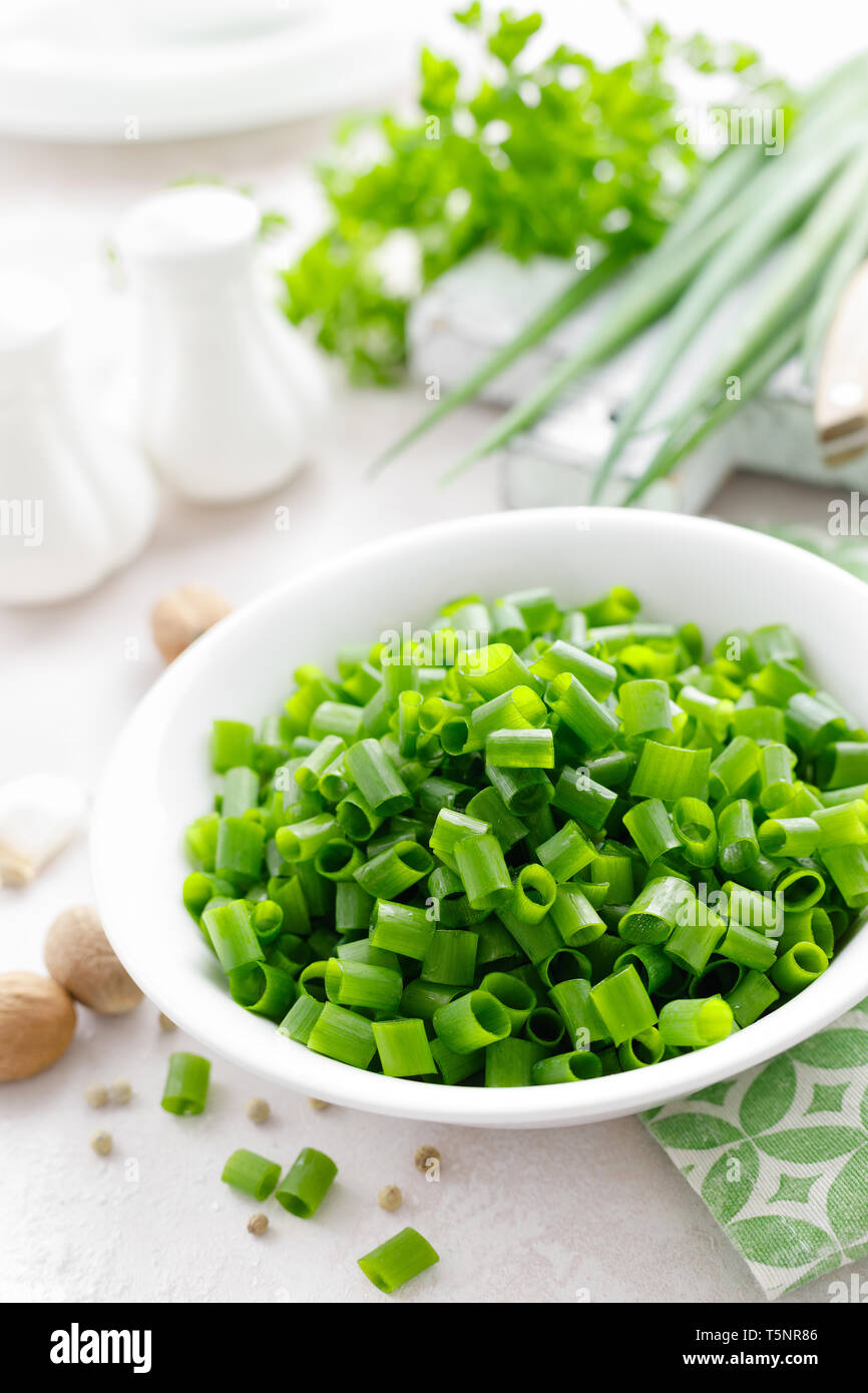 Green onion sliced hi-res stock photography and images - Alamy