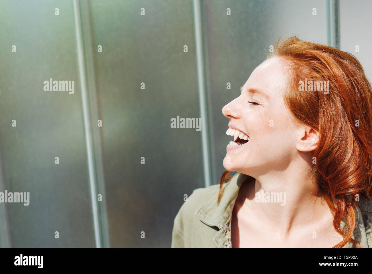 Head Thrown Back High Resolution Stock Photography and Images - Alamy