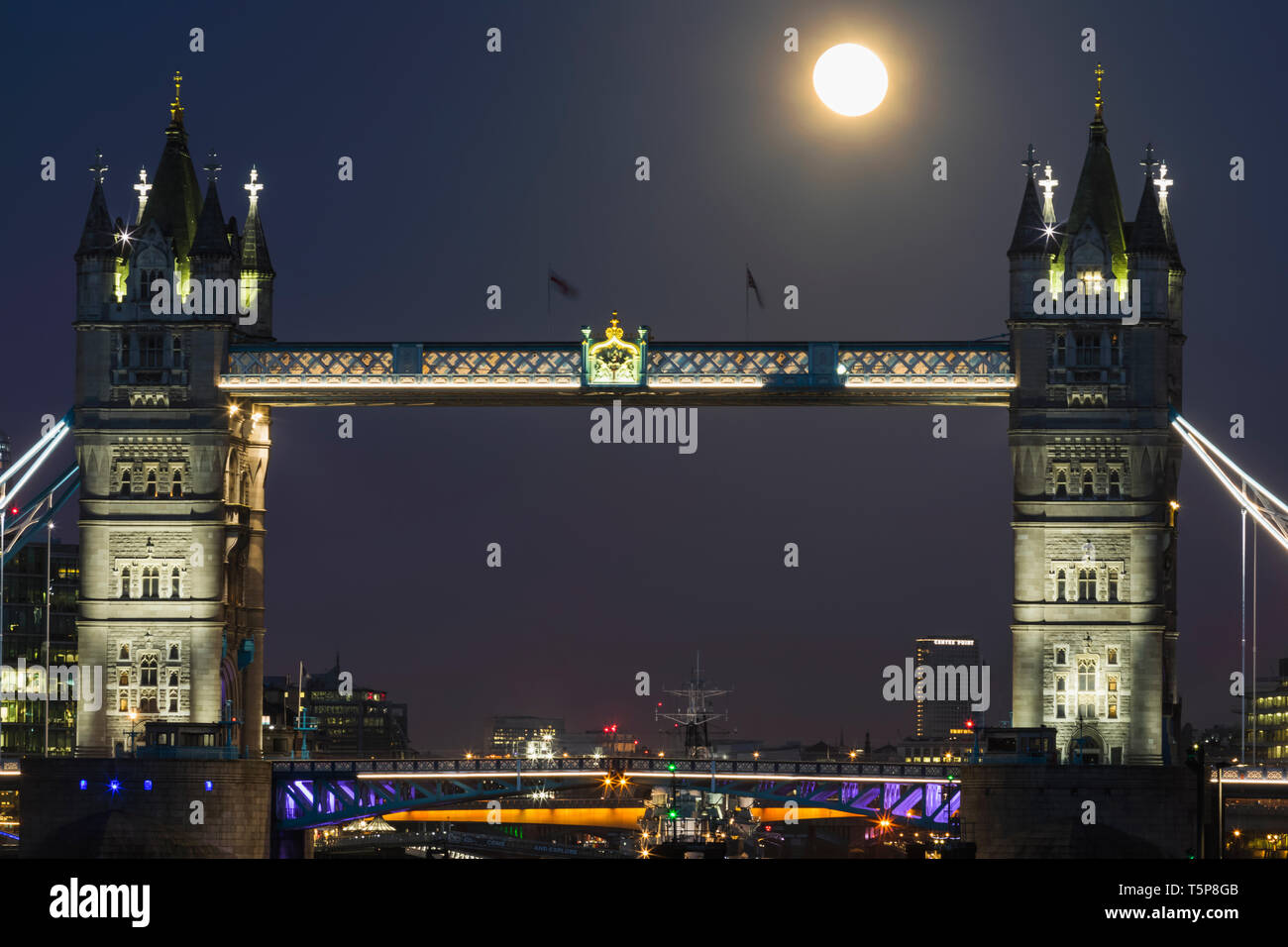 England, London, Tower Bridge at Night with Full Moon Stock Photo - Alamy