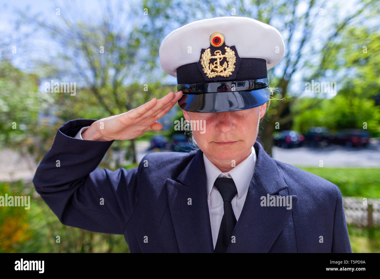 Woman in a military uniform of german Bundeswehr Stock Photo - Alamy