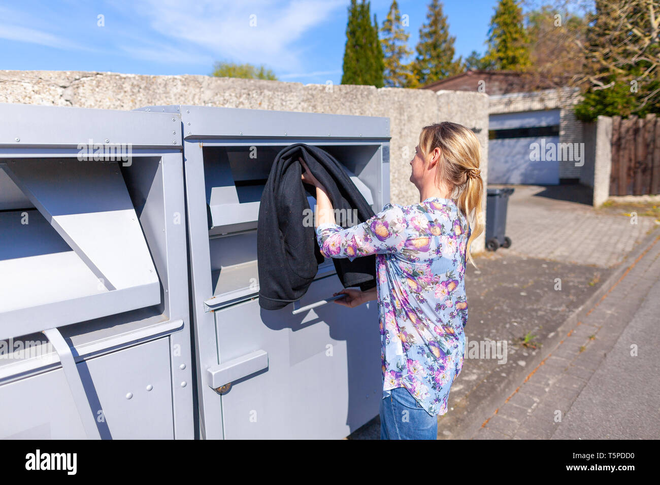Used clothing container hires stock photography and images Alamy