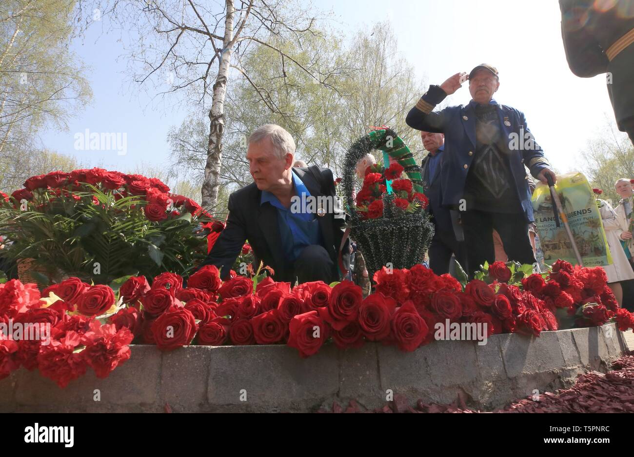 pix Chernobyl 1986 Victims https www alamy com minsk belarus 26th apr 2019 people lay flowers to commemorate the victims of the chernobyl disaster in minsk belarus april 26 2019 the chernobyl nuclear power plant some 110 km north of the ukrainian capital kiev witnessed one of the worst nuclear accidents in human history on april 26 1986 when a series of explosions ripped through the no4 reactor spreading radiation across ukraine belarus russia and other european countries credit efim mazurevichxinhuaalamy live news image244518496 html