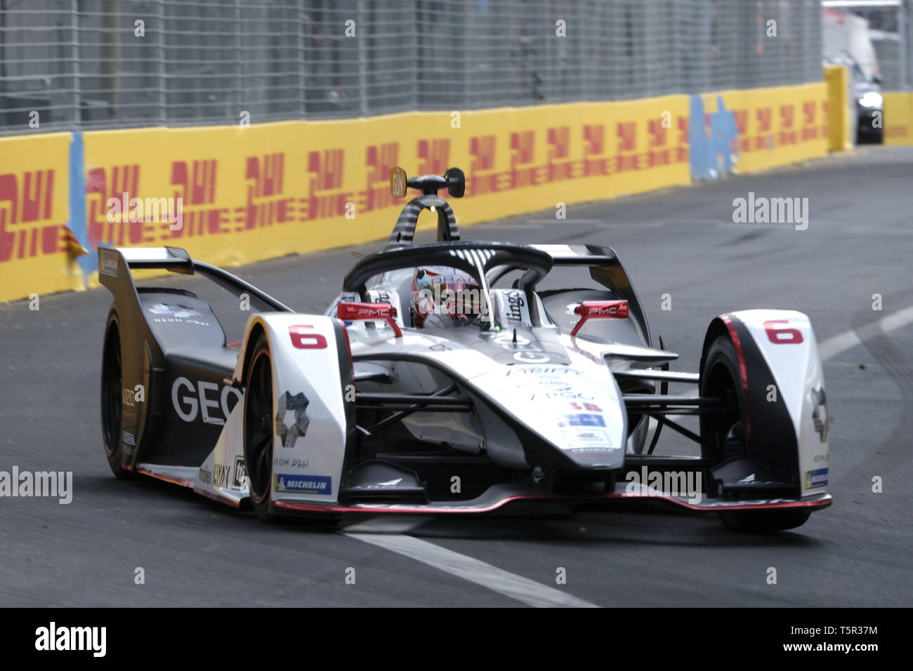 Paris, France. 27th Apr, 2019. GEOX Dragon 6 Penske EV-3 German rider  MAXIMILIAN GUNTHER in action during the qualifying session of the E-Prix of  Paris for the Formula-E World Championship at the