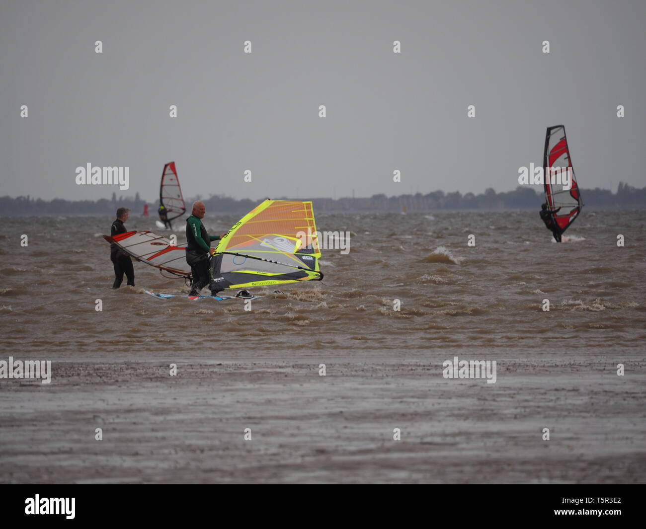 Minster On Sea Kent UK 27th April 2019 UK Weather Strong Winds In minster-on-sea-kent-uk-27th-april-2019-uk-weather-strong-winds-in