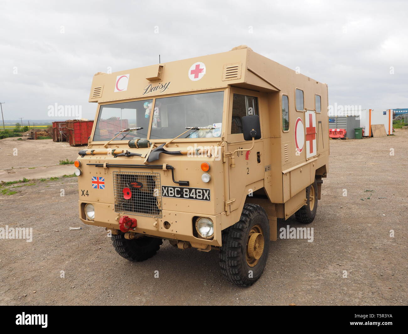 Eastchurch, Kent, UK. 27th April, 2019. Invicta Military Vehicle Preservation Society put on a display of vehicles at the Aviation Museum in Eastchurch, Kent today.  Land Rover 1982 101 Ambulance. Credit: James Bell/Alamy Live News Stock Photo