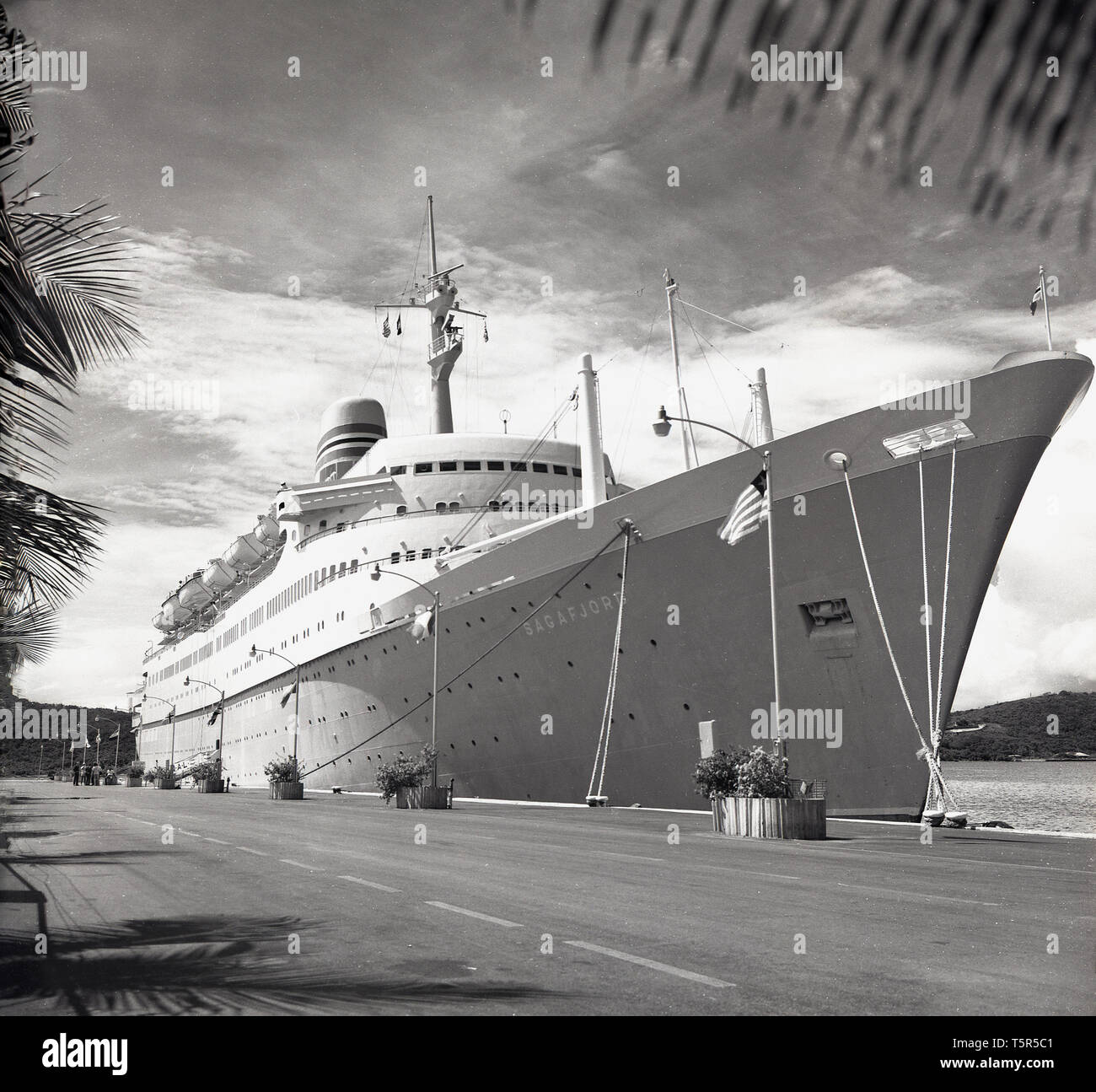 1960s, historical, the ocean liner MS Sagafjord moored in a harbour