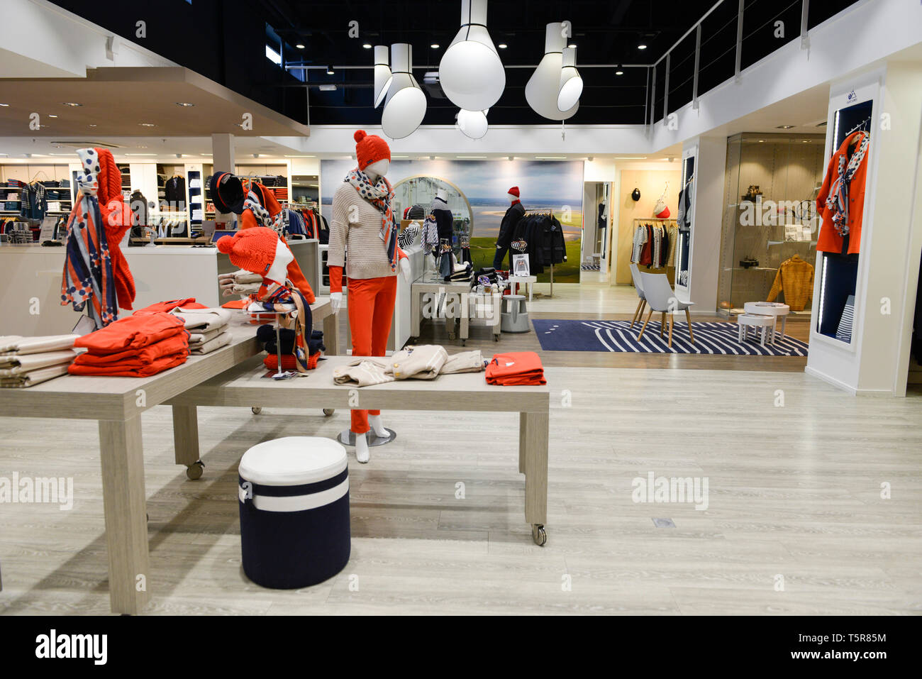 Tricots Saint James garment factory in Saint-James (Normandy, north-western  France), traditional sailor's jersey and Breton striped shirt (French “mar  Stock Photo - Alamy