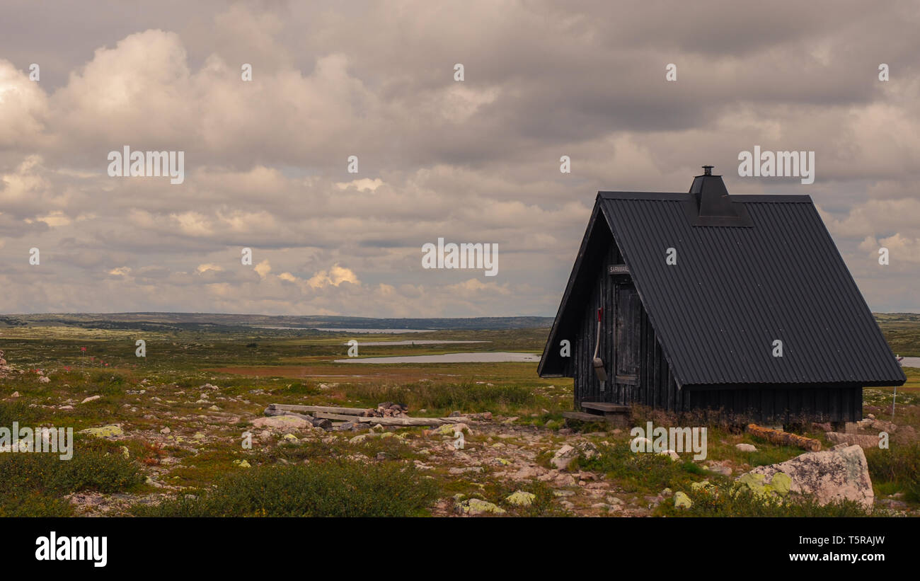 Schutzhütte auf schwedischem Hochfjäll Stock Photo