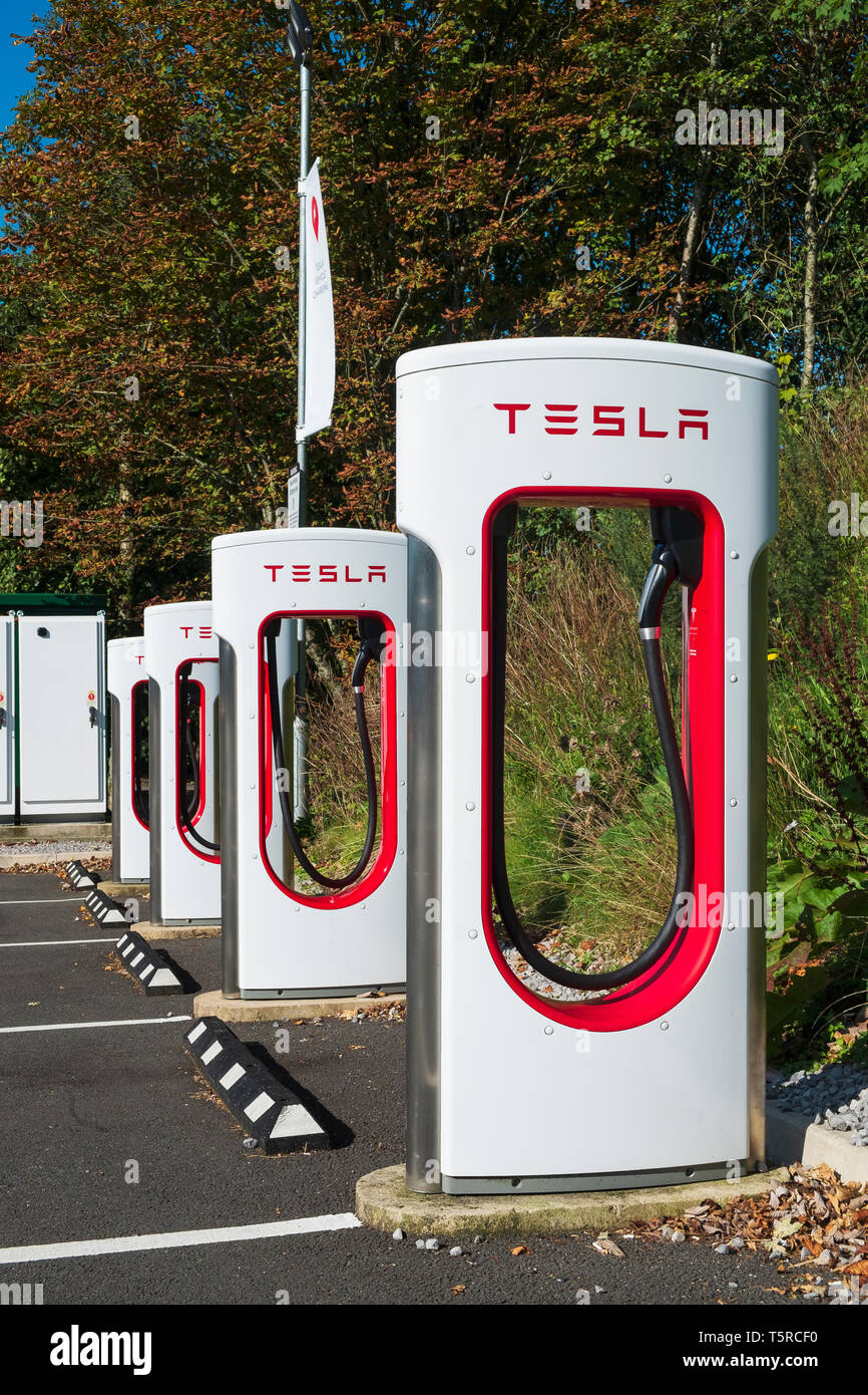 tesla charging station Stock Photo Alamy
