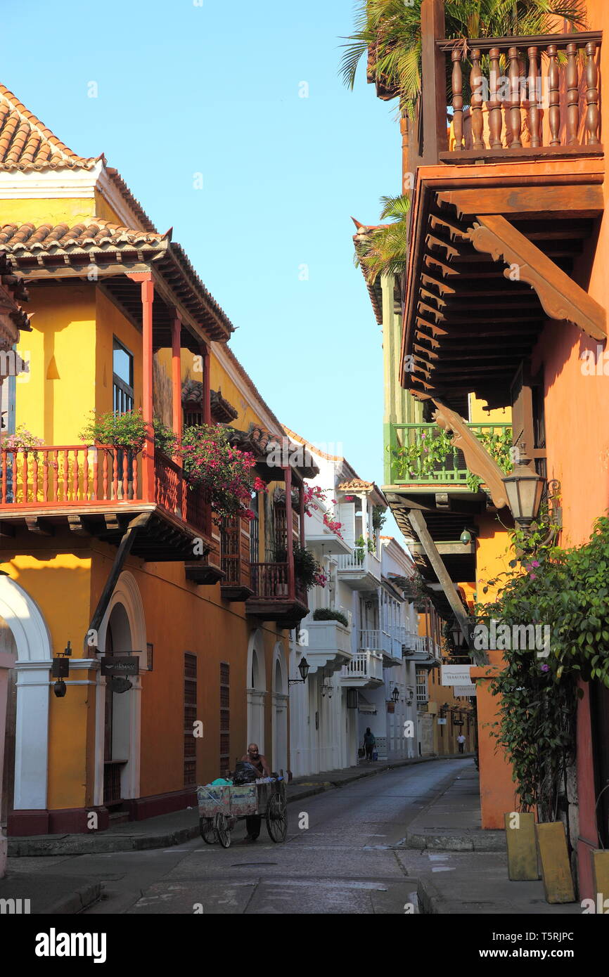 Colombia Wooden Hi res Stock Photography And Images Alamy