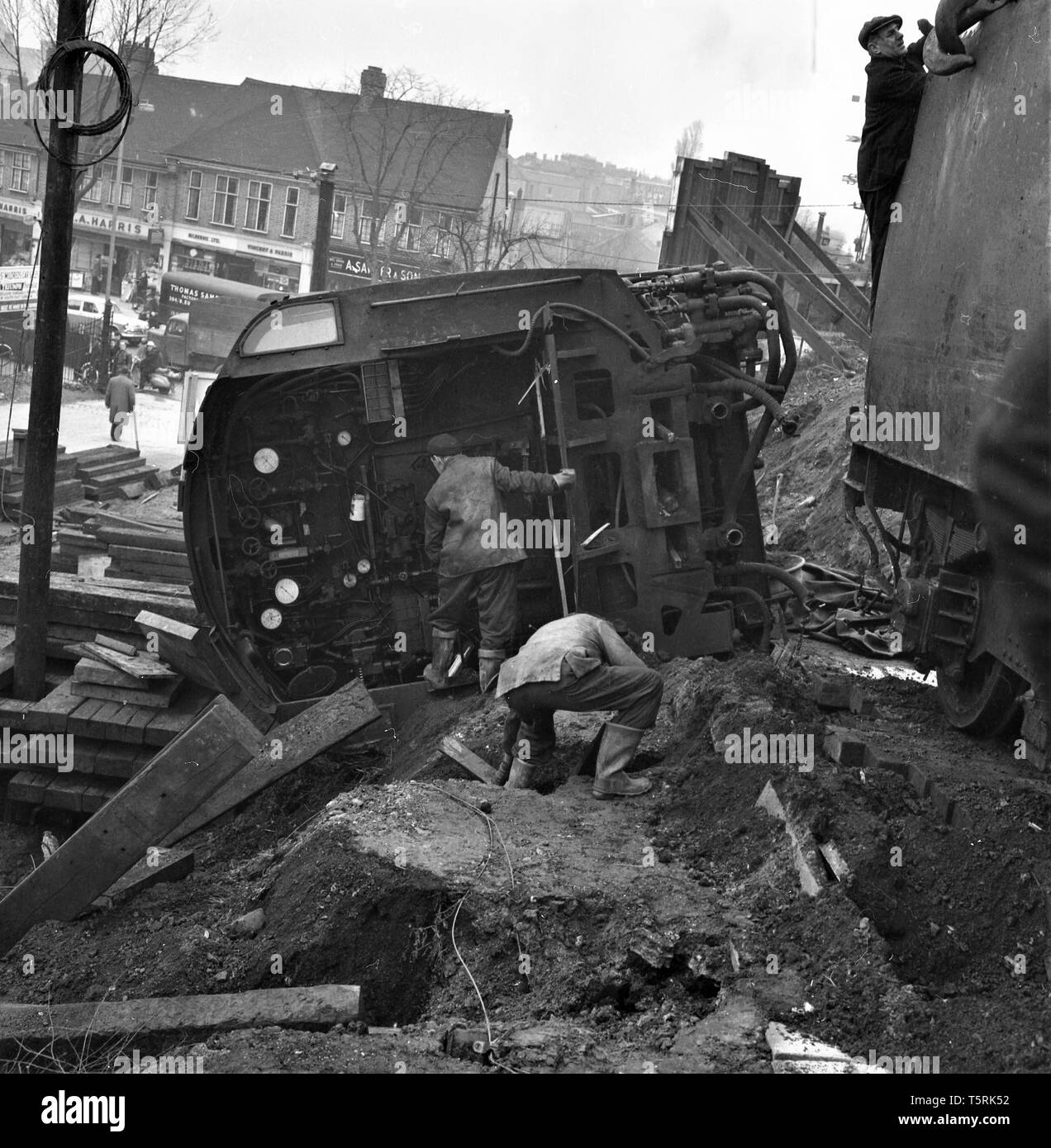 5th-november-1967-hither-green-train-crash-on-the-busy-sunday-evening