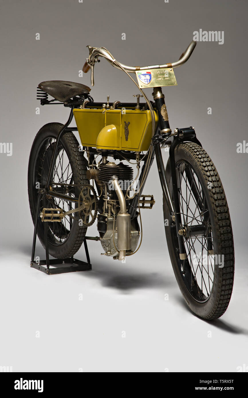 Moto d'epoca Griffon tipo Corsa.  Marca: Griffon - Zedel modello: Tipo Corsa nazione: Francia anno: 1904 condizioni: restaurata cilindrat Stock Photo