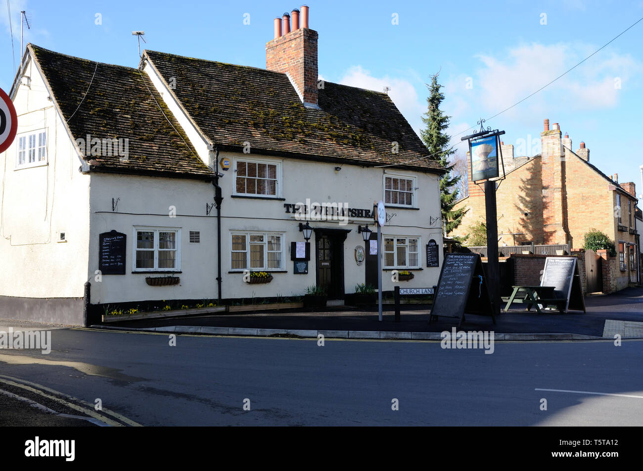 The Wheatsheaf Inn, Gamlingay, Cambridgeshire Stock Photo Alamy