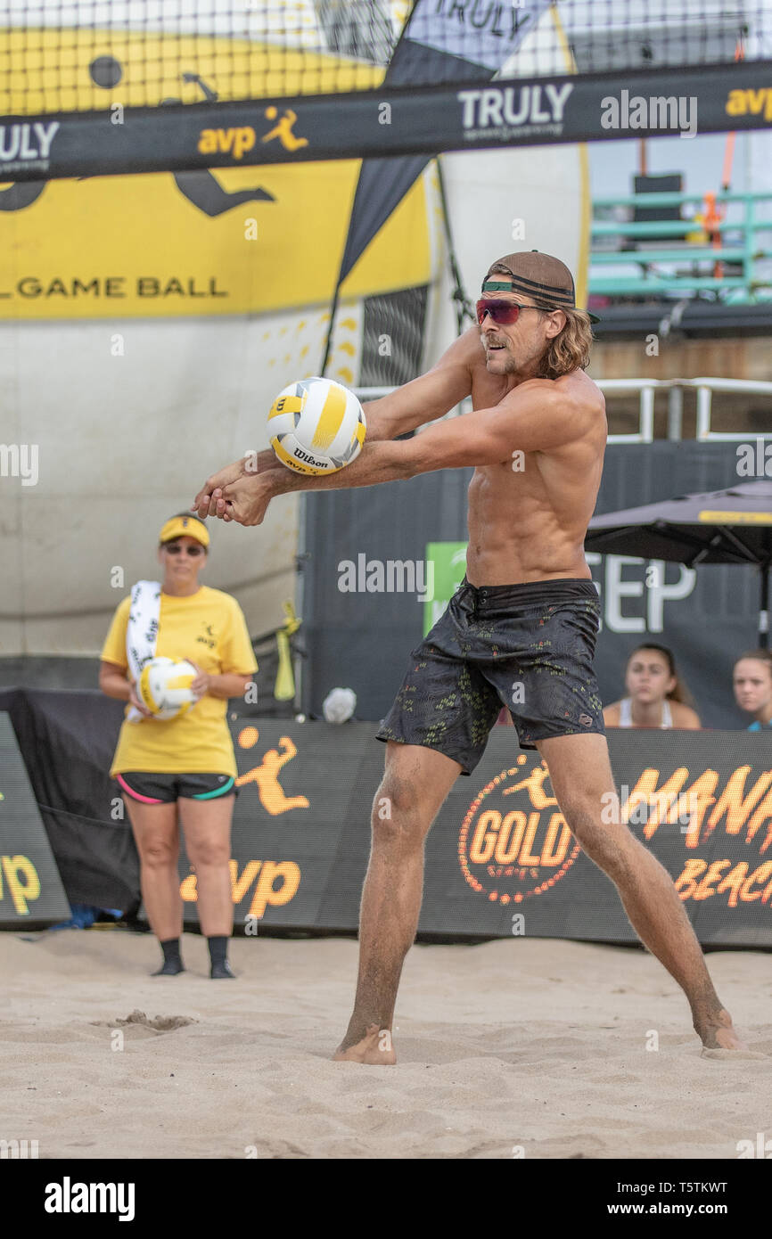 Avp manhattan beach open 2018 pro beach volleyball 19aug18 hi-res stock photography and images