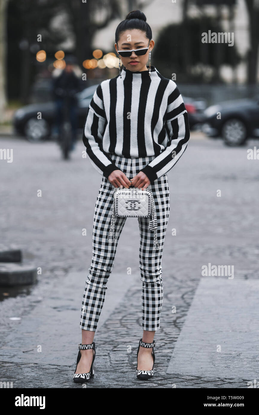 Plaid jumper hi res stock photography and images Alamy