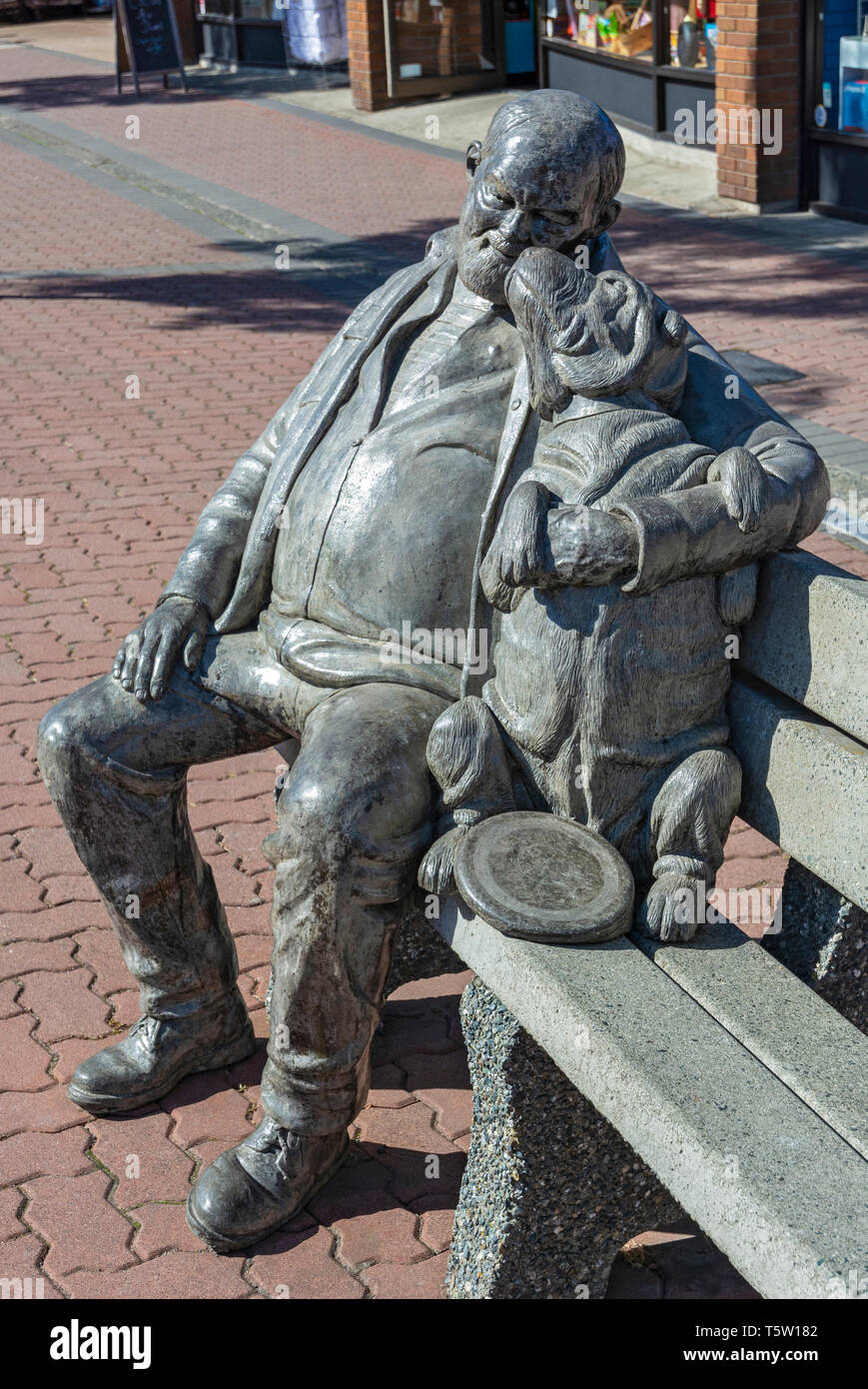 Canada, British Columbia, Sidney, Bench People Statues by artist Nathan