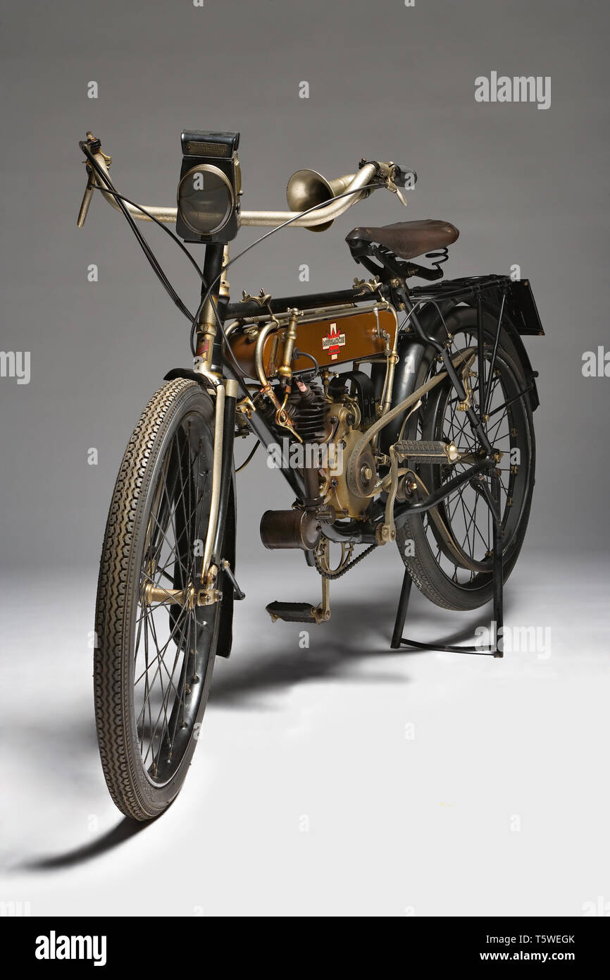 Moto d'epoca Motosacoche M5  Marca: Motosacoche modello: M5 nazione: Svizzera - Ginevra anno: 1910 condizioni: conservata cilindrata:  Stock Photo