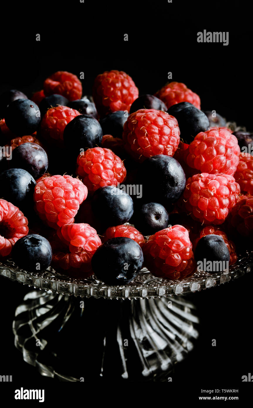 Berries stand hi-res stock photography and images - Alamy