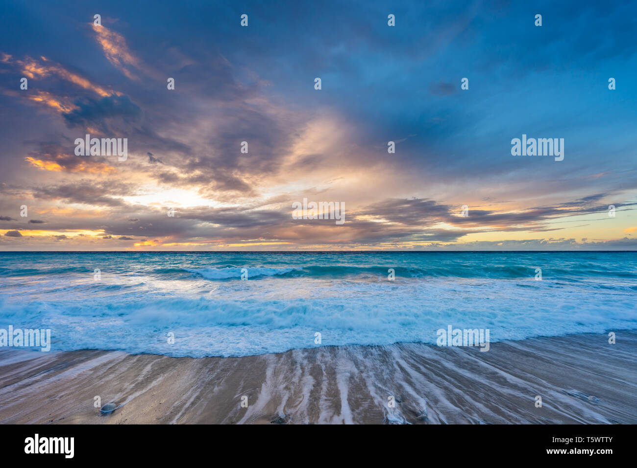 Sunset At The Beach In Lefkas Greece Stock Photo Alamy