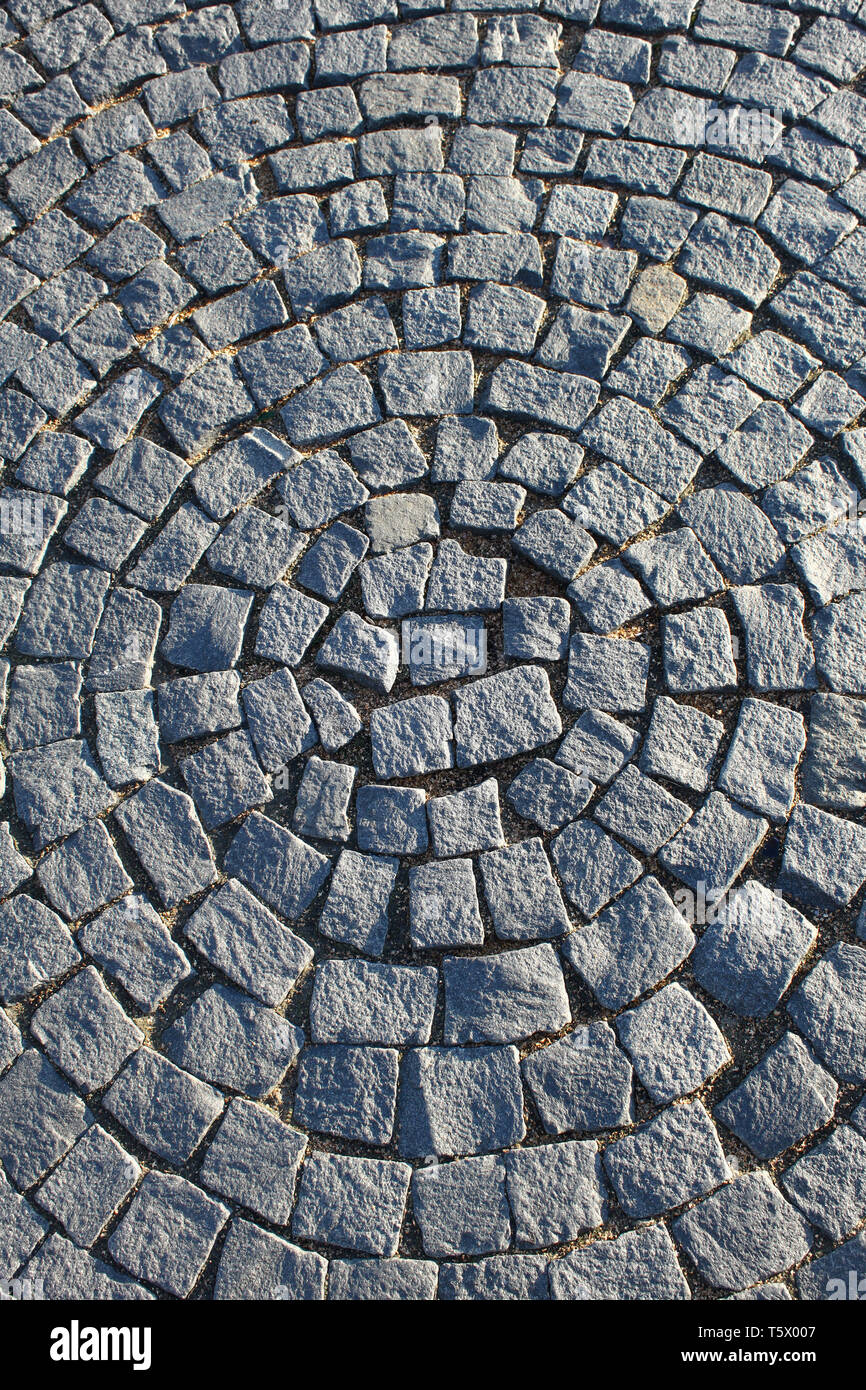 Tile in a circle pattern hi-res stock photography and images - Alamy