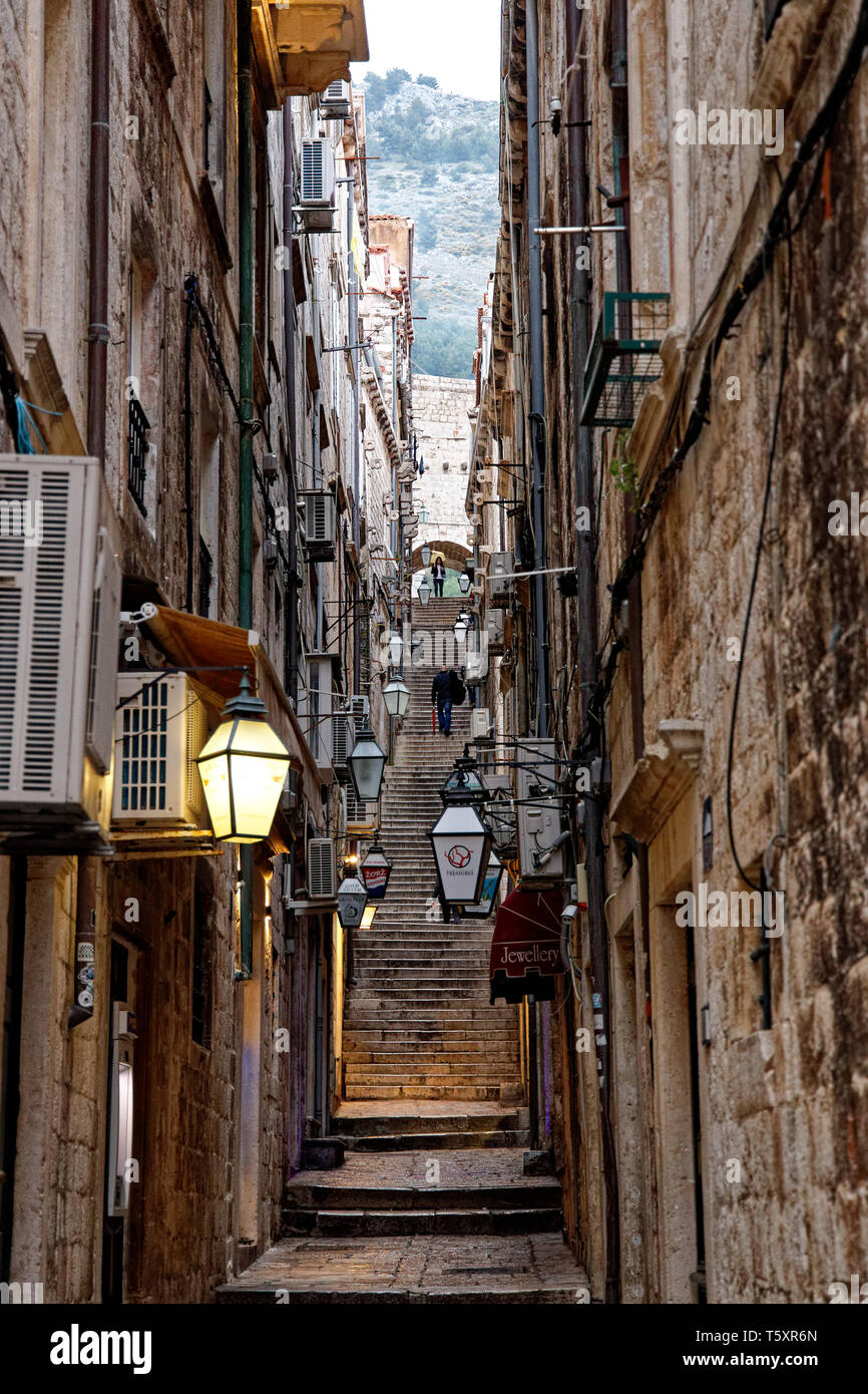 Steep Steps and Narrow Street in Dubrovnik Old Town Editorial Photo - Image  of dalmatia, famous: 151455496