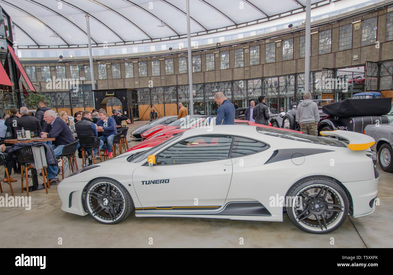 Classic Car museum in Dusseldorf, Germany Stock Photo Alamy