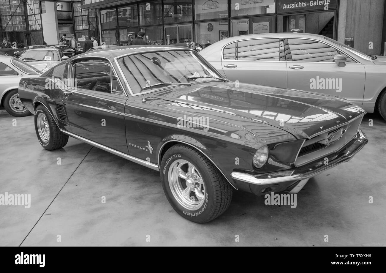 Classic Car Museum In Dusseldorf Germany Stock Photo Alamy