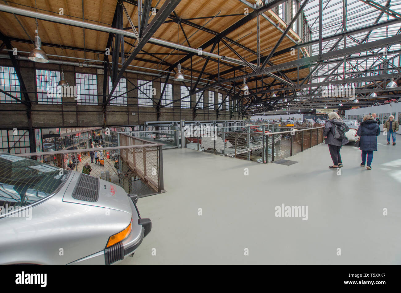 Classic Car museum in Dusseldorf, Germany Stock Photo Alamy