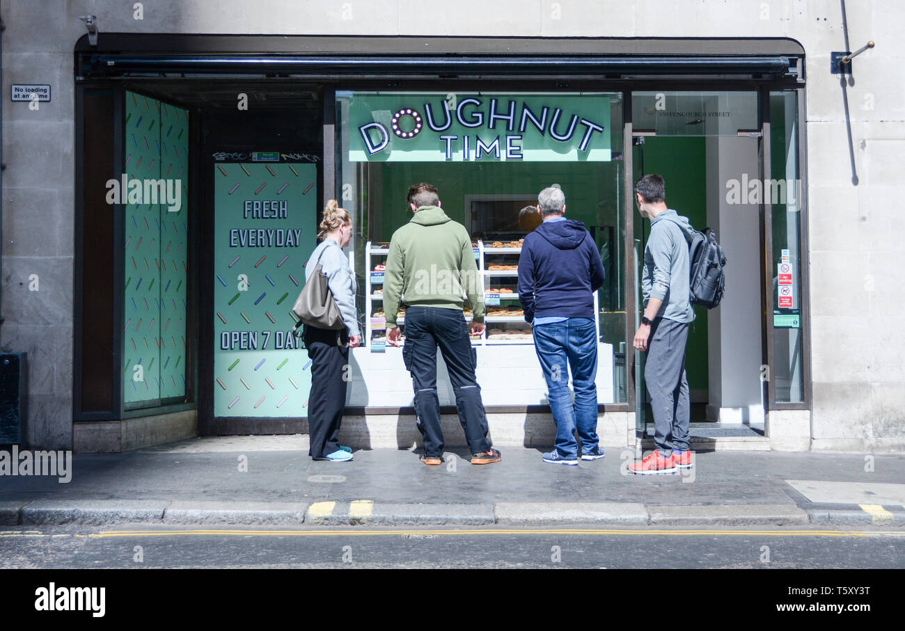 Doughnut Time shop front, Fenchurch Street, London, EC3, UK Stock Photo -  Alamy