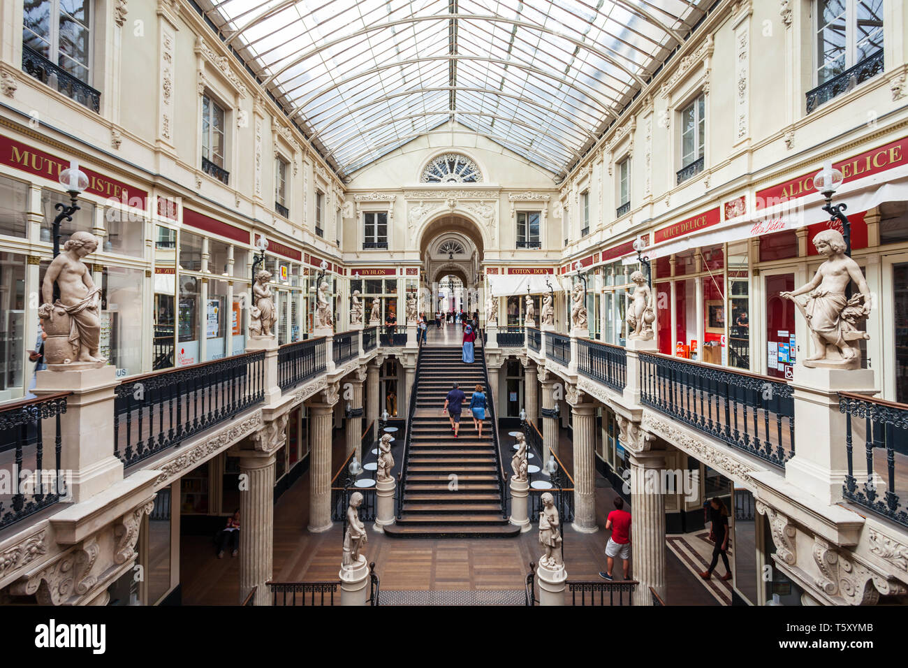 Inside french shopping mall hi-res stock photography and images - Alamy