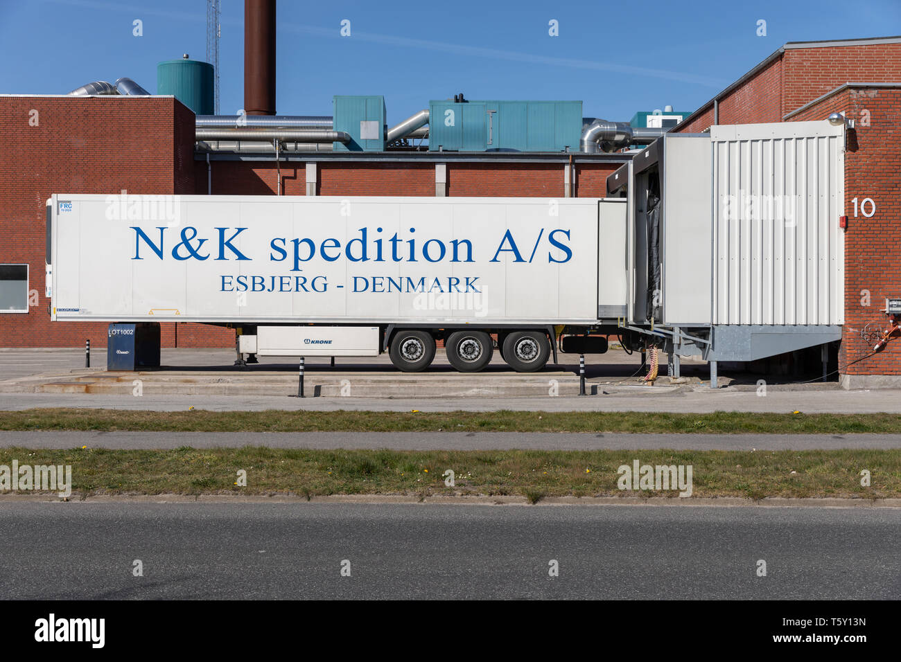 N&K Spedition A/S, Esbjerg – Denmark, trailer at loading bay; Danish Crown abattoir in Sæby, Denmark Stock Photo