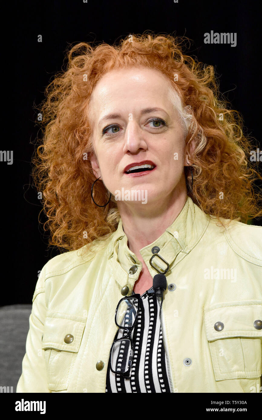 Jill Thompson [Profiles] • Instagram, Twitter, TikTok Foller