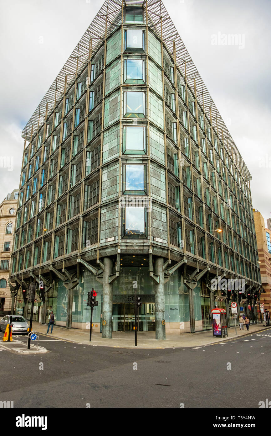 Modern office block with bronze curtain wall facade, 60 Queen Victoria Street, London Stock