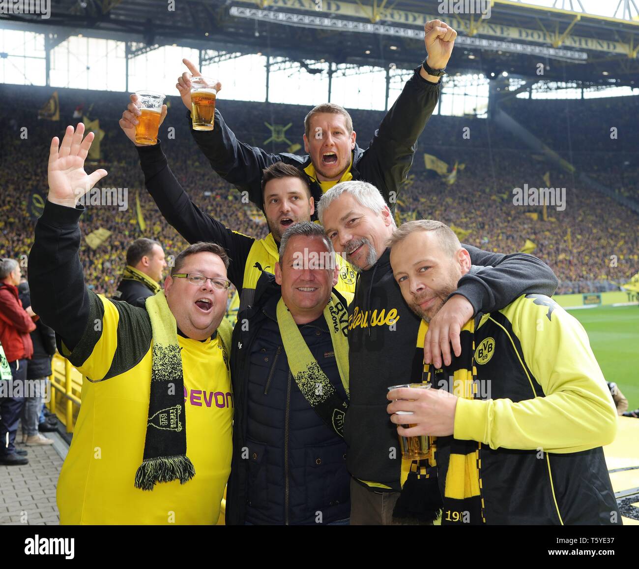 Programme Schalke 04 Vs Borussia Dortmund - Schalker Kreisel 15.04.2018 - État Neuf