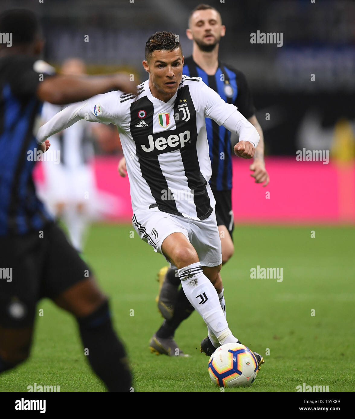 Ronaldo of Inter Milan celebrates a goal during the Serie A match