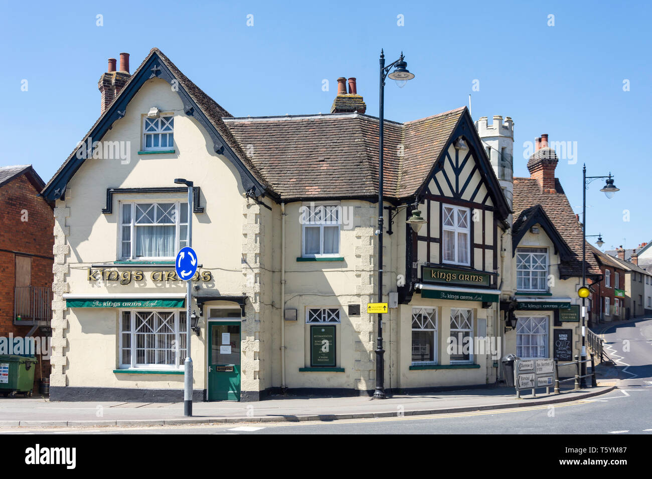 The Kings Arms Hotel Station Road Stansted Mountfitchet - 