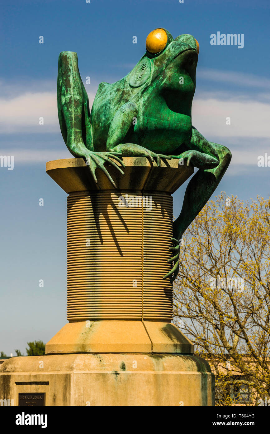 Frog bridge connecticut hires stock photography and images Alamy