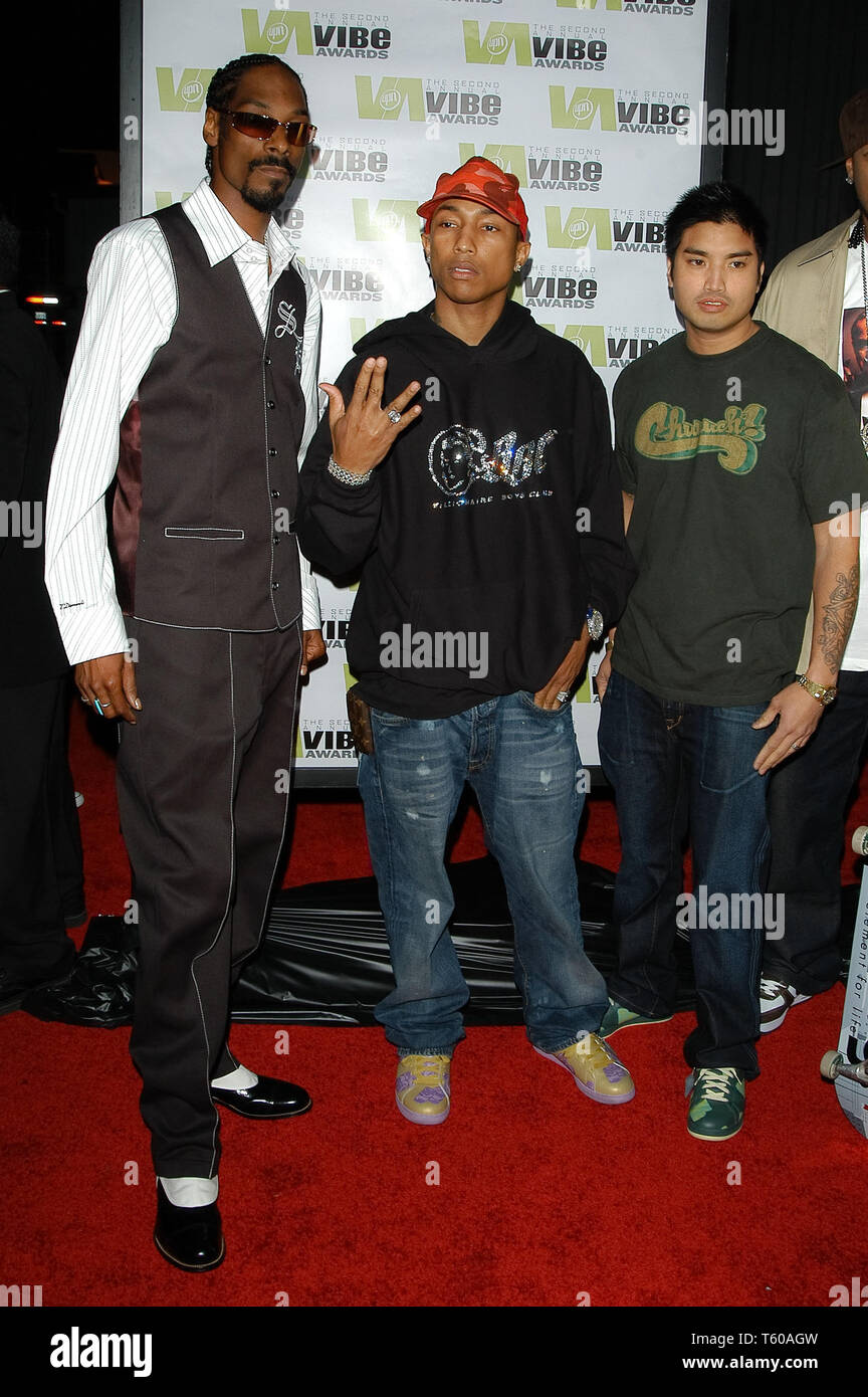 snoop & pharrell @ the 2003 BET awards  Pharrell, Pharrell williams, Baggy  style