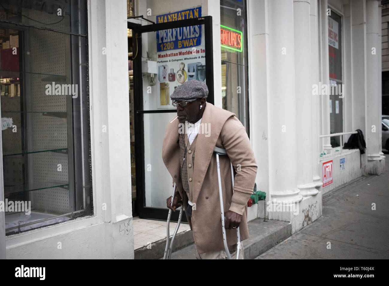 Unidentified man walking in New York Stock Photo