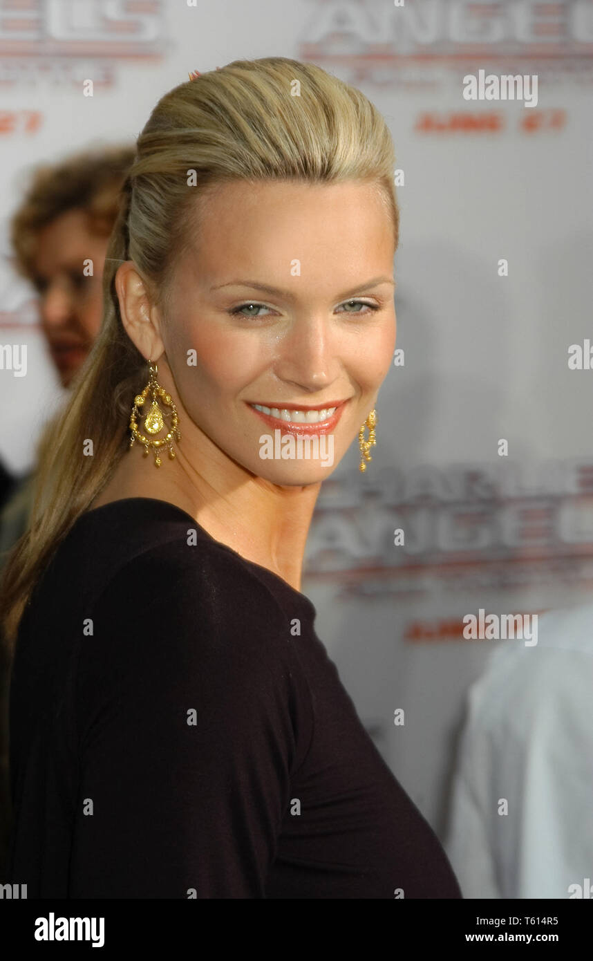 Natasha Henstridge at the Premiere of Columbia Pictures' 'Charlie's Angels: Full Throttle', held at Grauman's Chinese Theater in Hollywood, CA. The event took place on Wednesday, June 18, 2003. Photo by: SBM / PictureLux  File Reference # 33790 1509SBMPLX Stock Photo