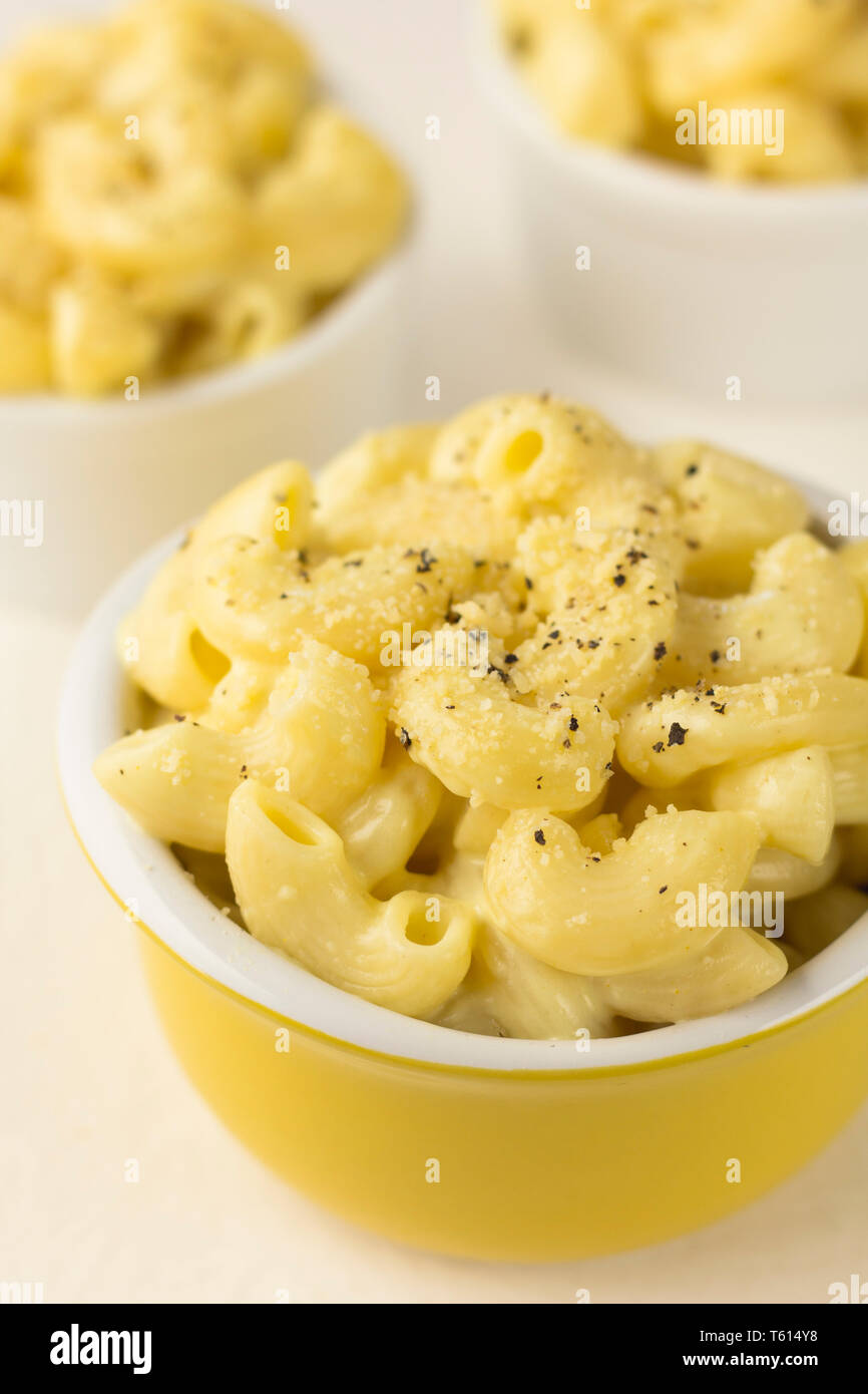 Three bowls of macaroni and cheese Stock Photo Alamy