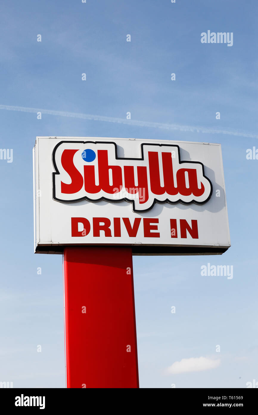 Orebro, Sweden - April 26, 2019: View of the Sibylla fast food restaurant logo and sign at a drive in facility. Stock Photo