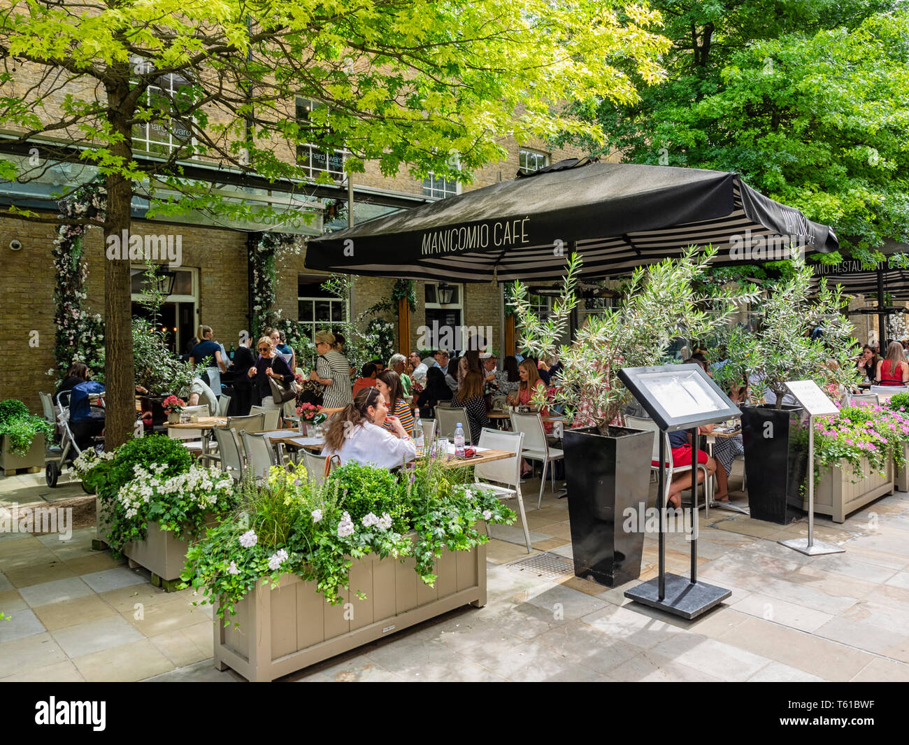 Duke Of York Square London Stock Photos & Duke Of York Square London