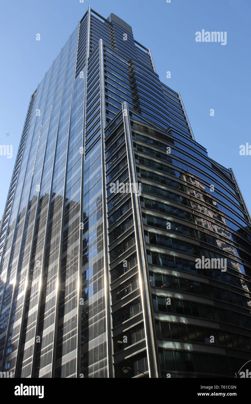 1 n wacker dr hi-res stock photography and images - Alamy