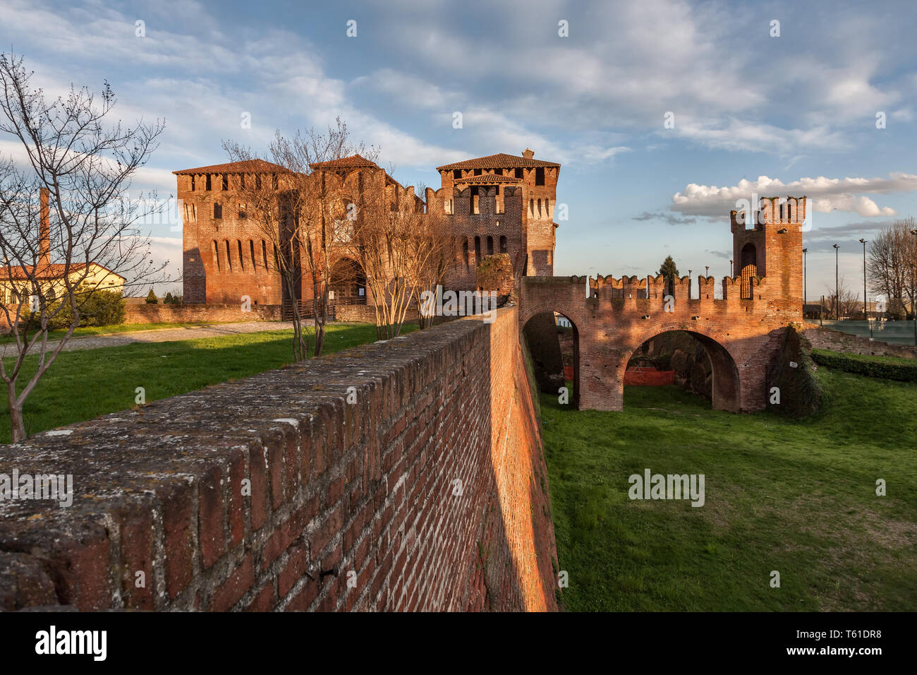 Soncino (Cremona): La Rocca (XV secolo).  [ENG]  Soncino (Cremona): The Castle (XV century). Stock Photo