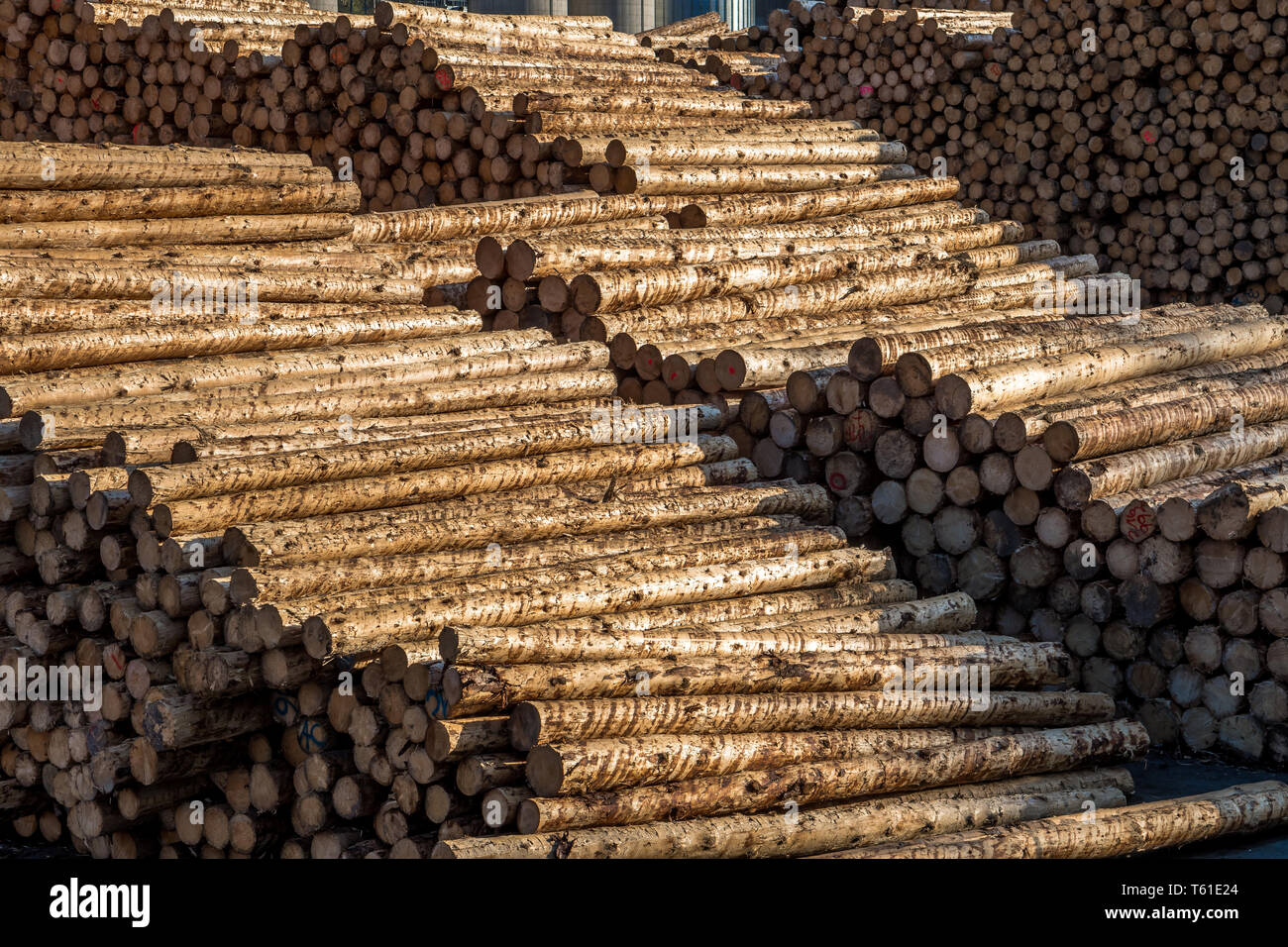 Resource industry hi-res stock photography and images - Alamy
