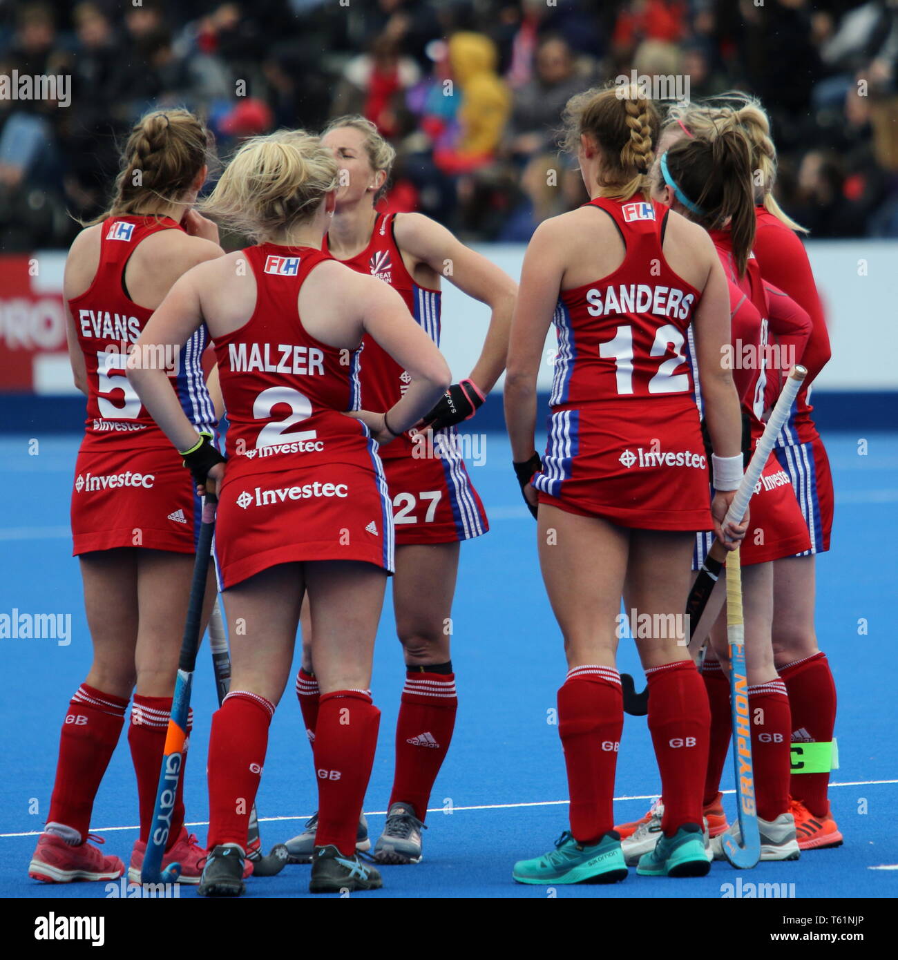 Team tatics in the 2019 FIH Pro League Great Britain v United States women’s hockey match at Queens Elizabeth Olympic Park, London. 27th April 2019. Stock Photo