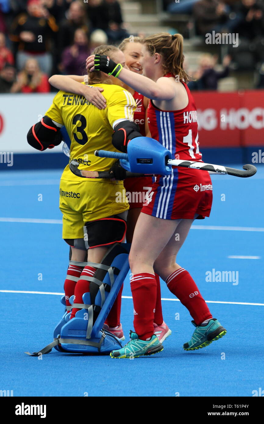 Celebration after winning 2:1 in the 2019 FIH Pro League Great Britain v United States women’s hockey match at Queens Elizabeth Olympic Park, London.  Stock Photo