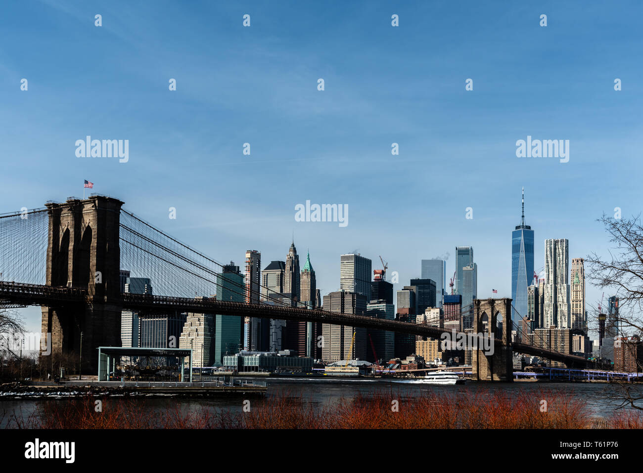 Brooklyn bridge winter hi-res stock photography and images - Alamy
